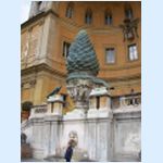 001 Vatican  pine cone.jpg